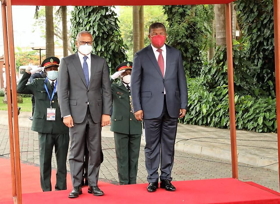 Pr Neves Maria in Angola 00005