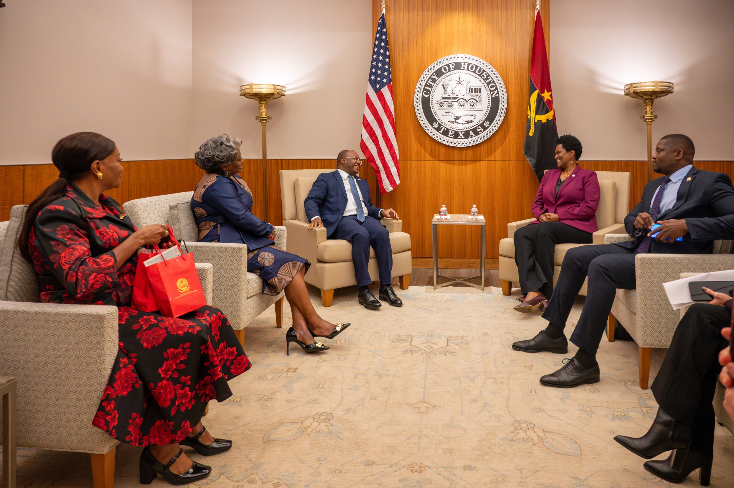 Encontro com a Mayor Pro Tempore de Houston, TX – Martha Castex-Tatum 3