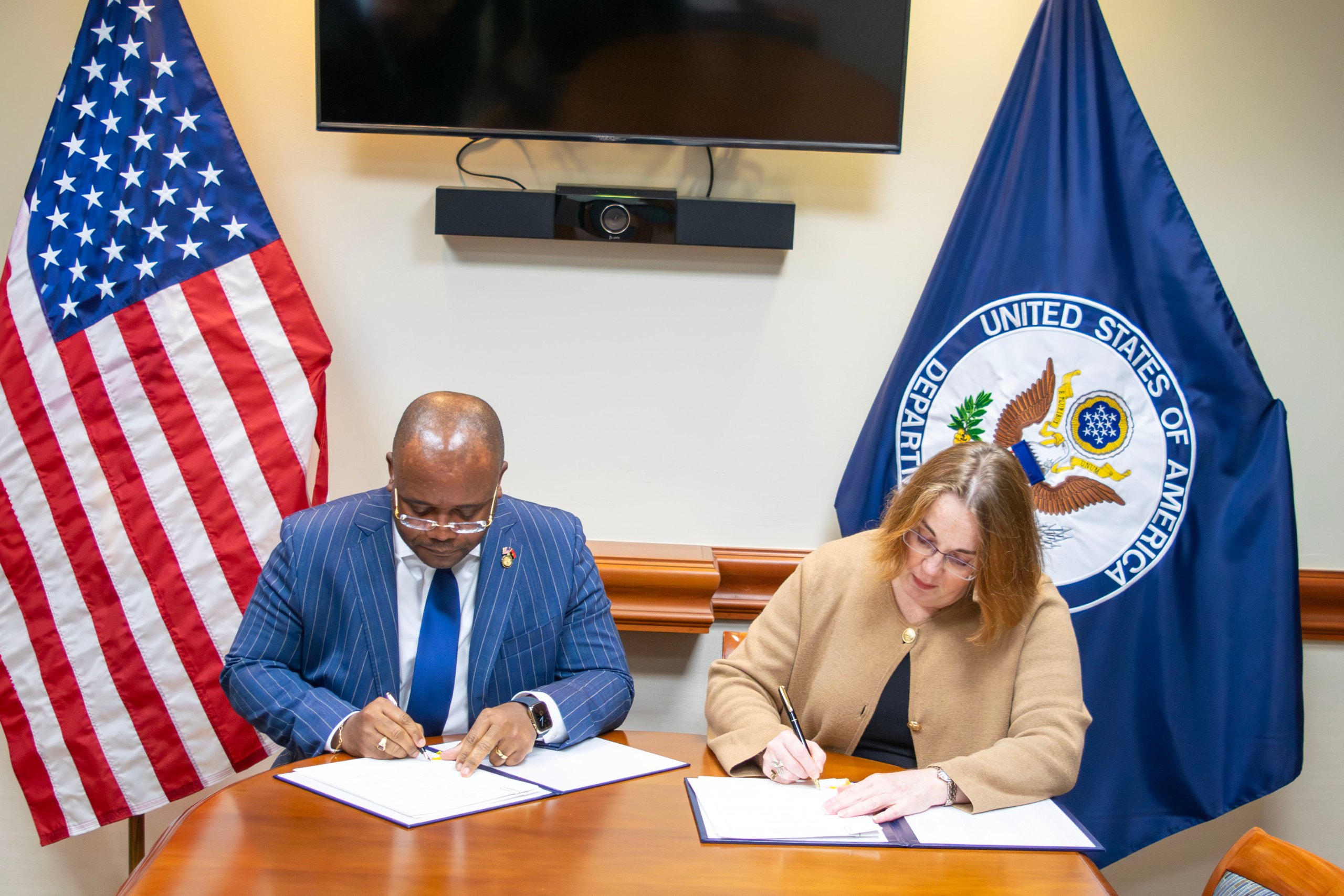 19 Abril - State Department 00004