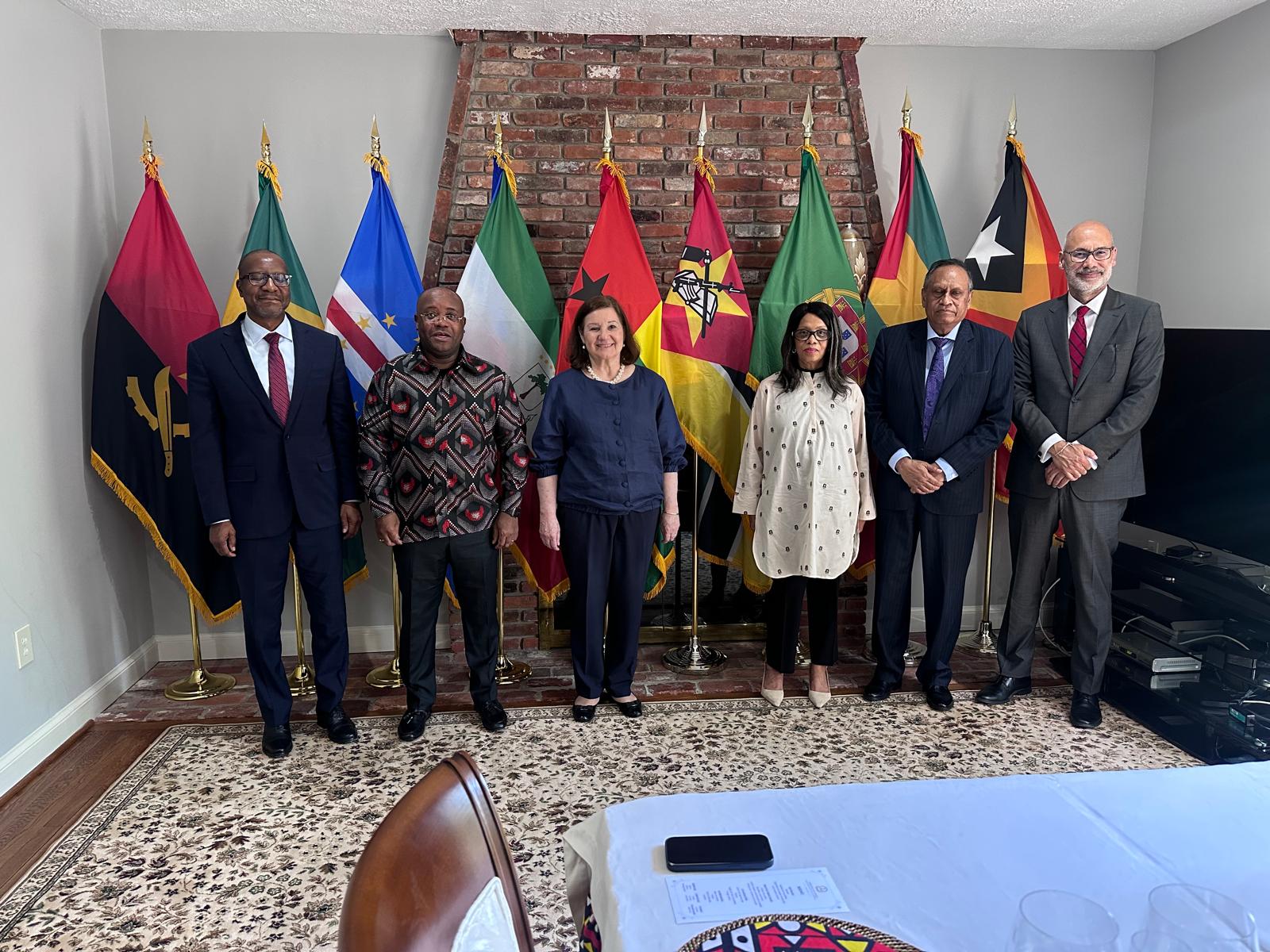 PHOTO-2025-05-02-18-15-57 4