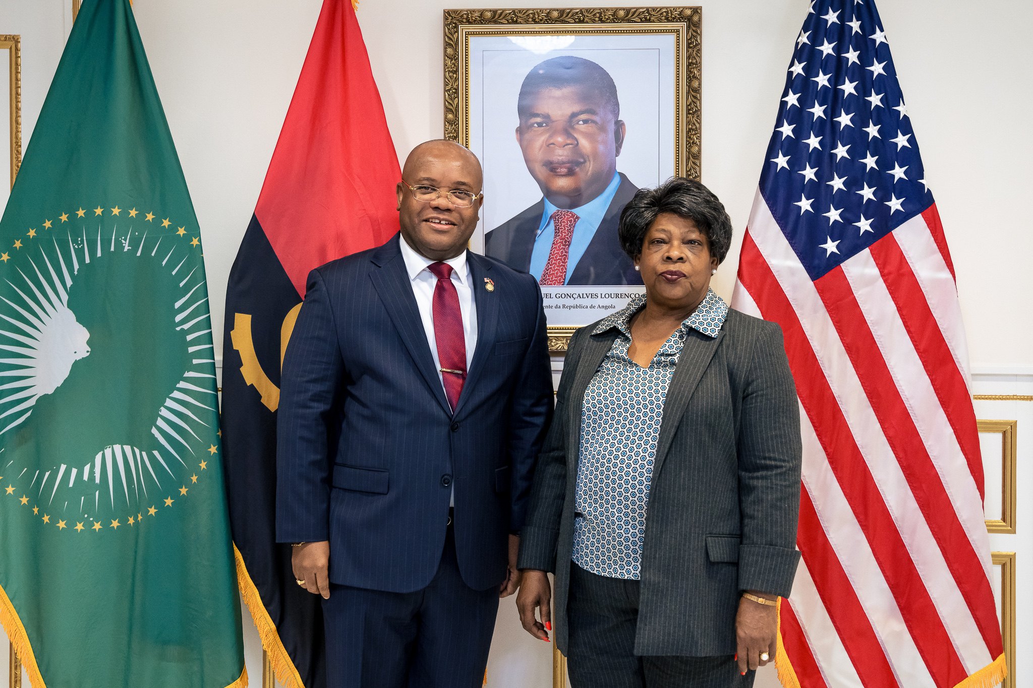 USA Embaixada-3